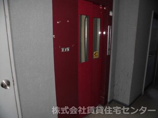 マルトミビルの物件外観写真